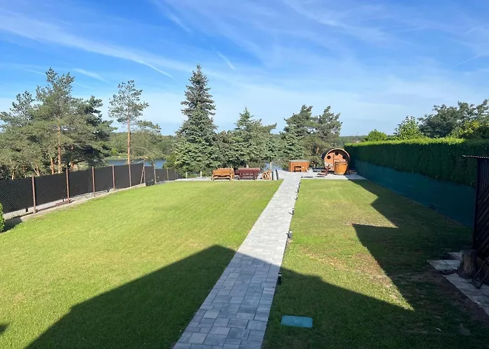 Dom Nad Jeziorem Сasa de vacaciones *